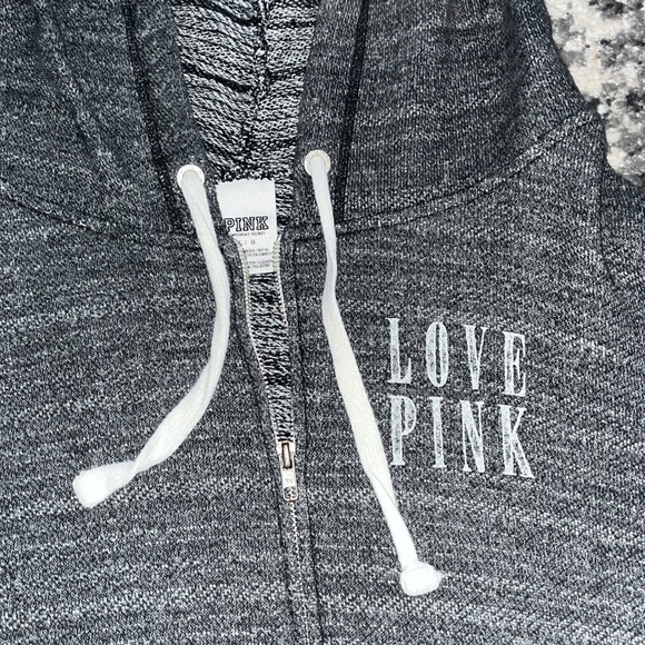 VS Pink - Zipup - Size large - Picture 2 of 3